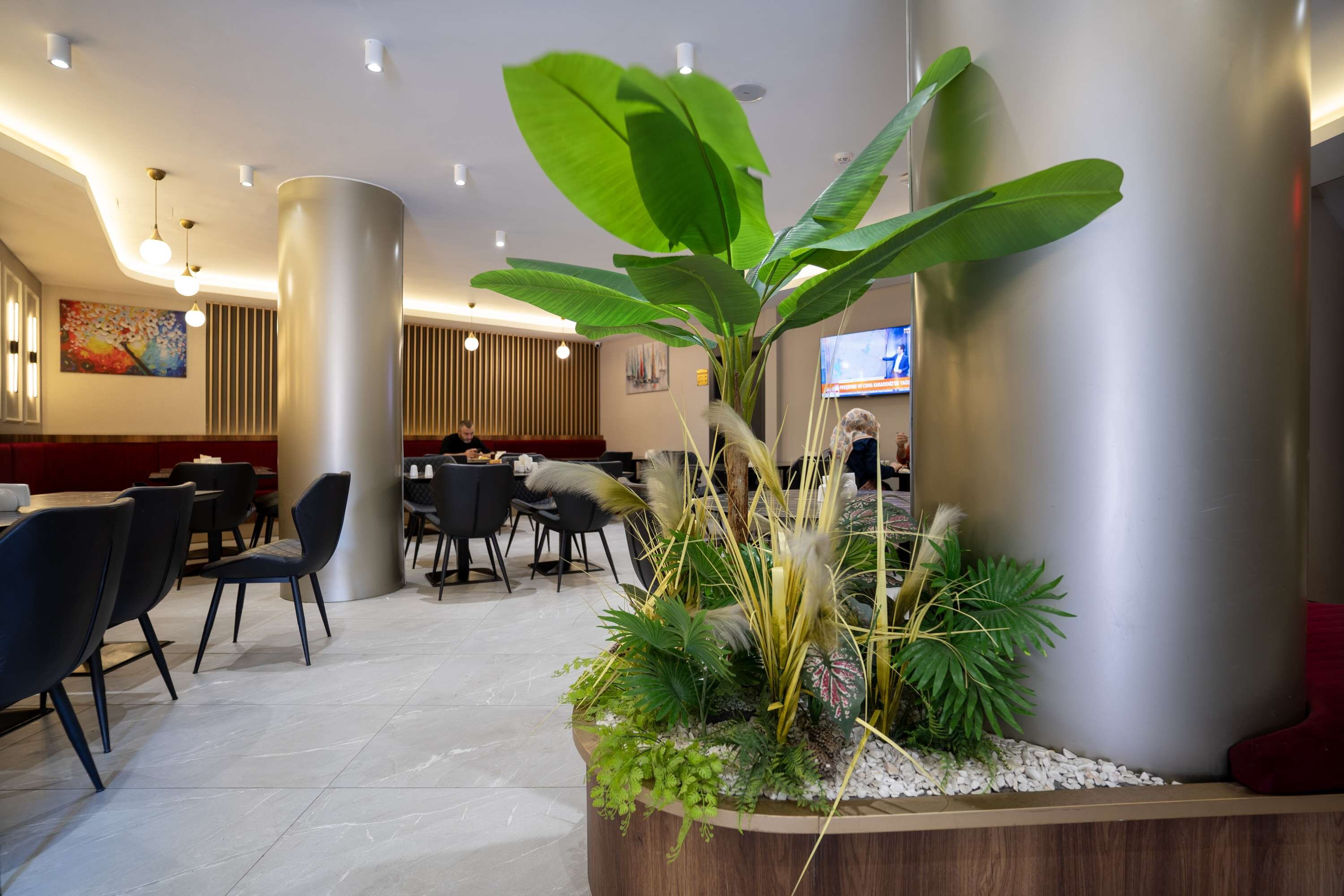 Uğurlu Hotel · 24