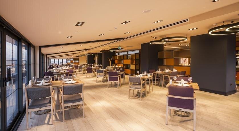 Holiday Inn Kayseri - Düvenönü · 10