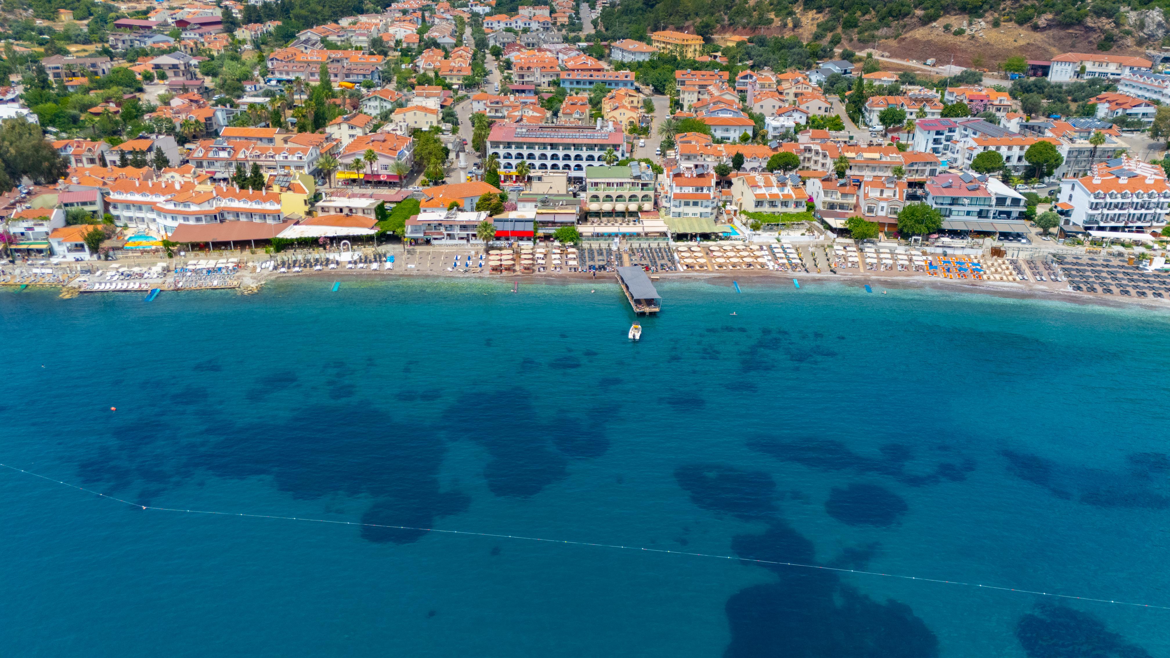 Özcan Beach Hotel