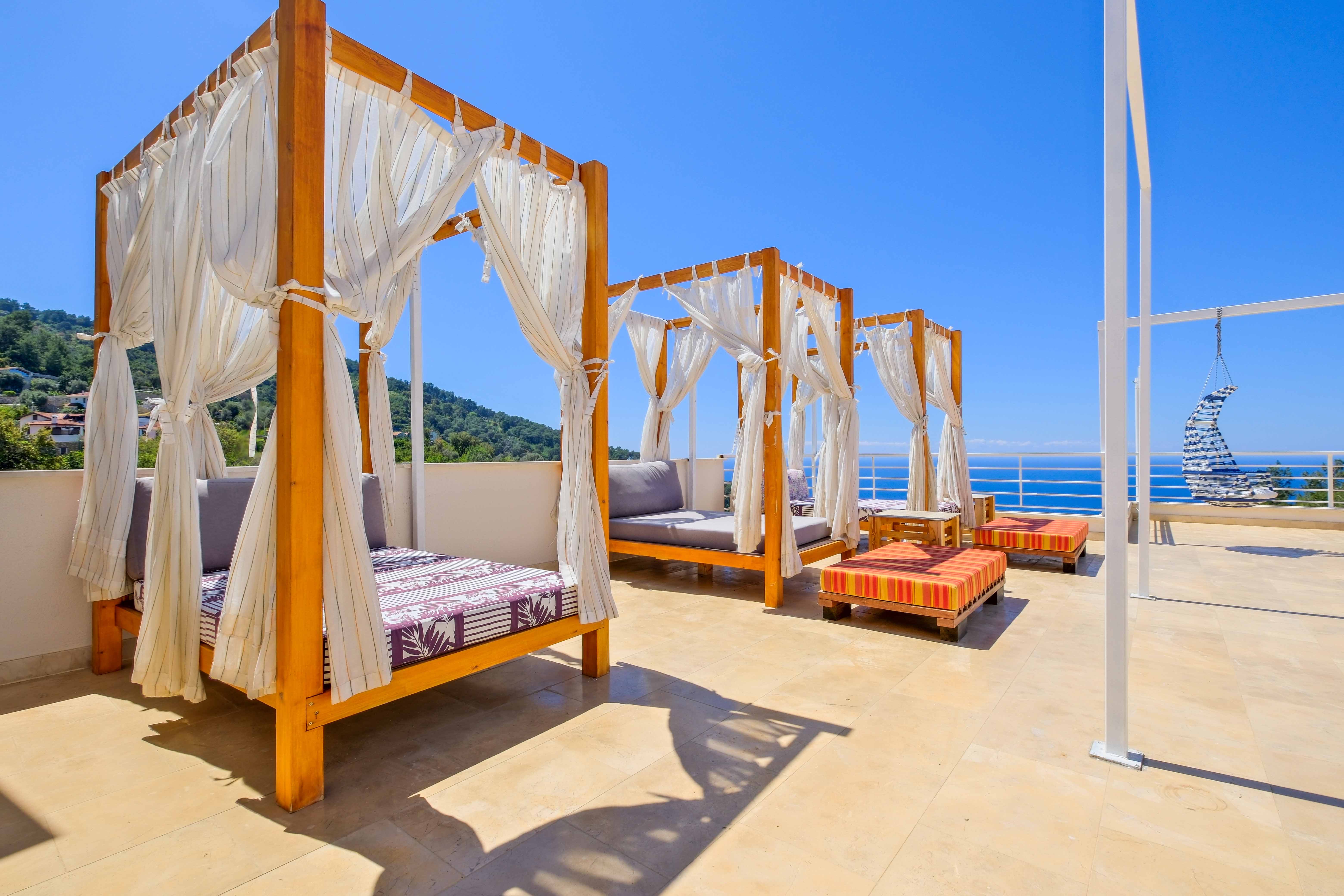 Highclere Hotel & Spa +14