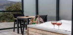 Süper  Deluxe Jakuzili Deniz Manzaralı Oda Görseli