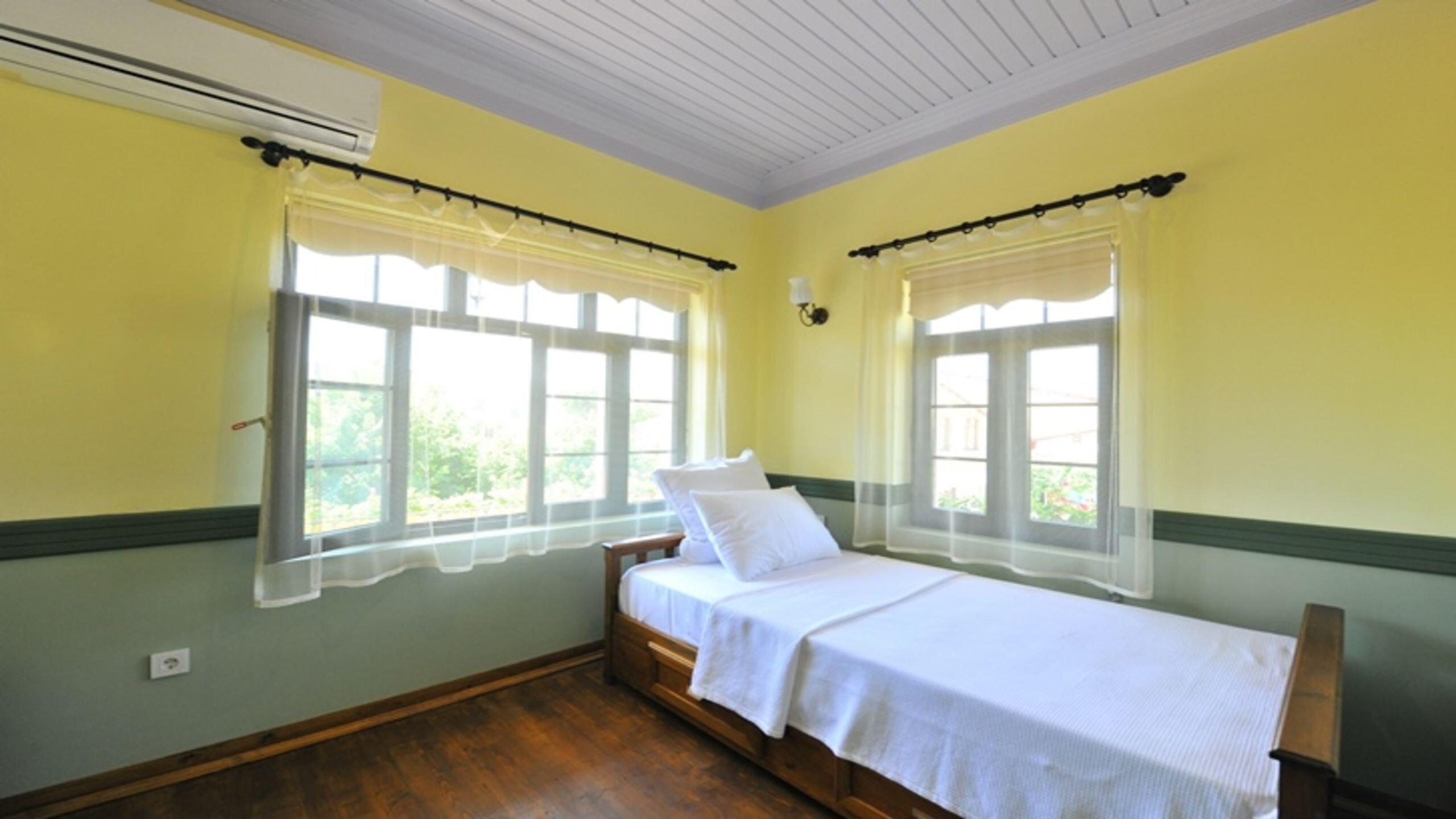 Petrino Gökçeada Hotel Rezervasyon