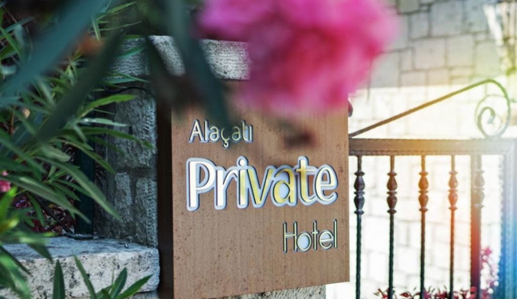 Alaçatı Private