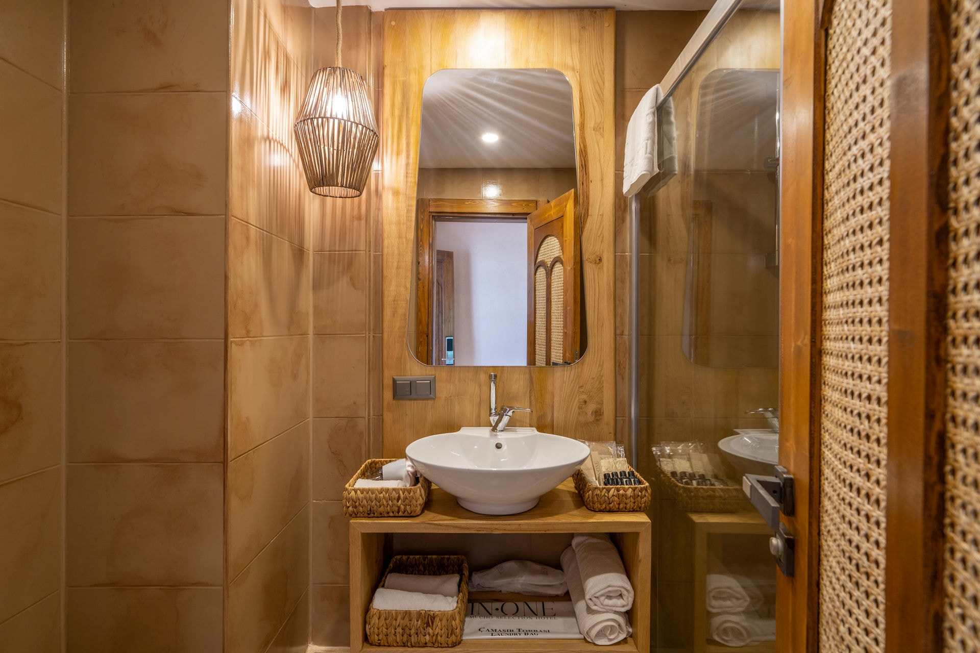 Deluxe Oda, Kısmi Deniz Manzaralı