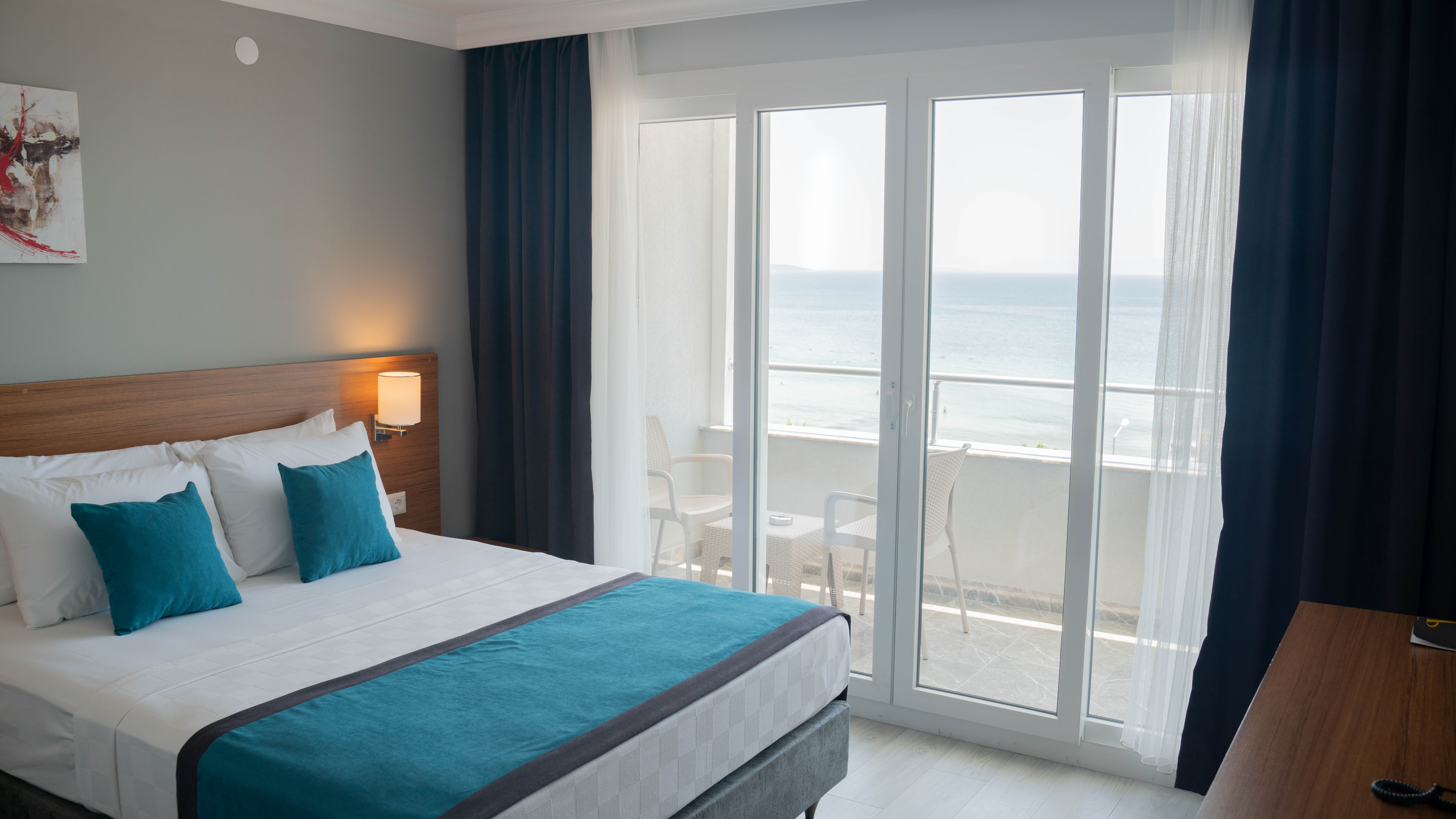 Asel Hotel Didim Deniz Manzaralı Standart Oda