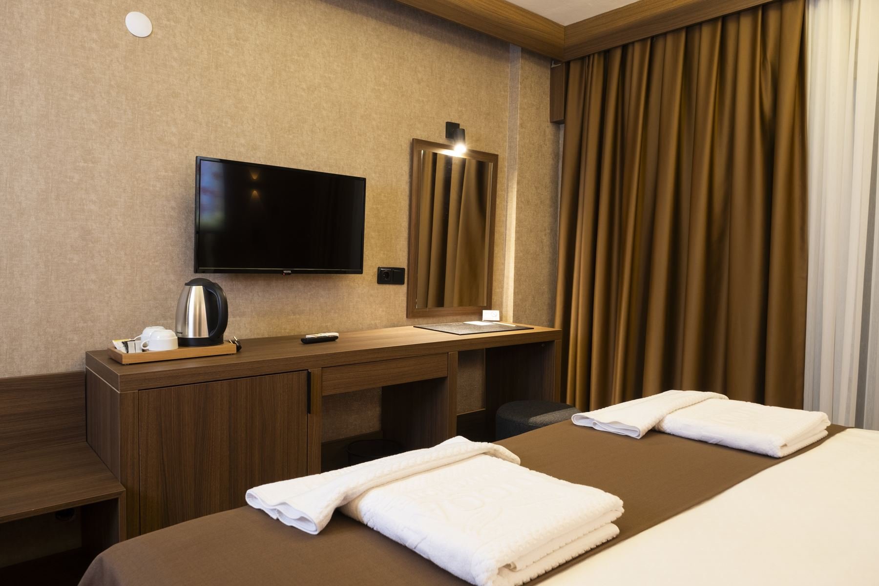 Duqqan Deluxe Hotel · 92