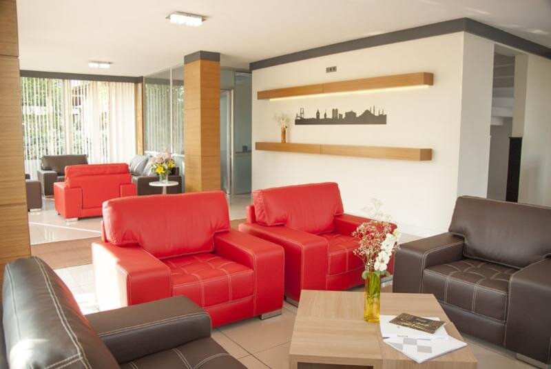 Lounge Boutique Hotel · 9