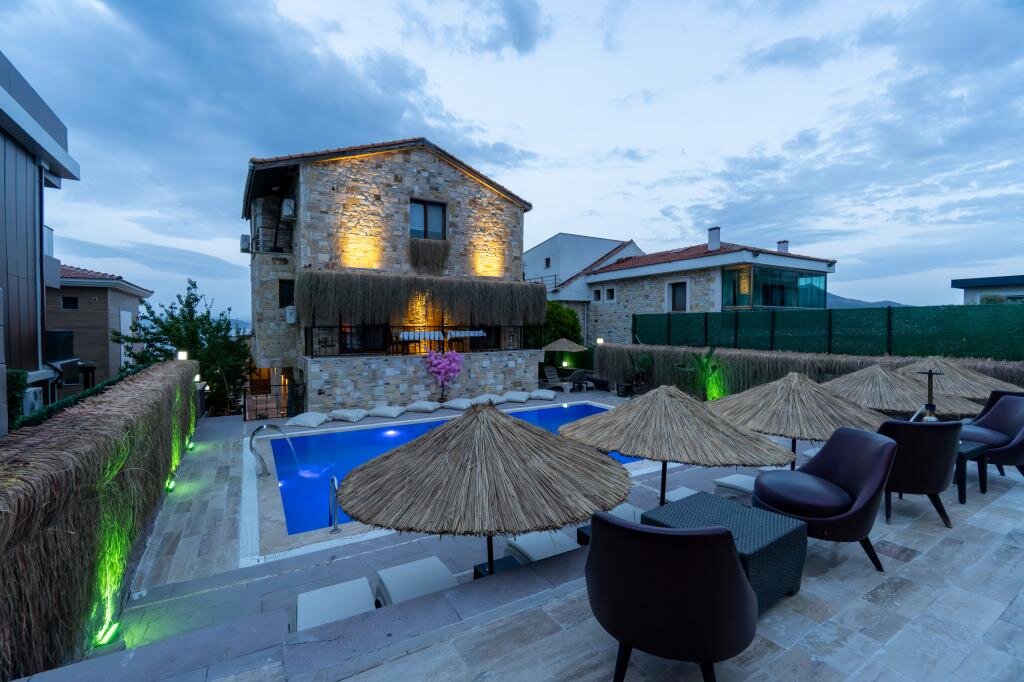 Stone House Yeni Foça