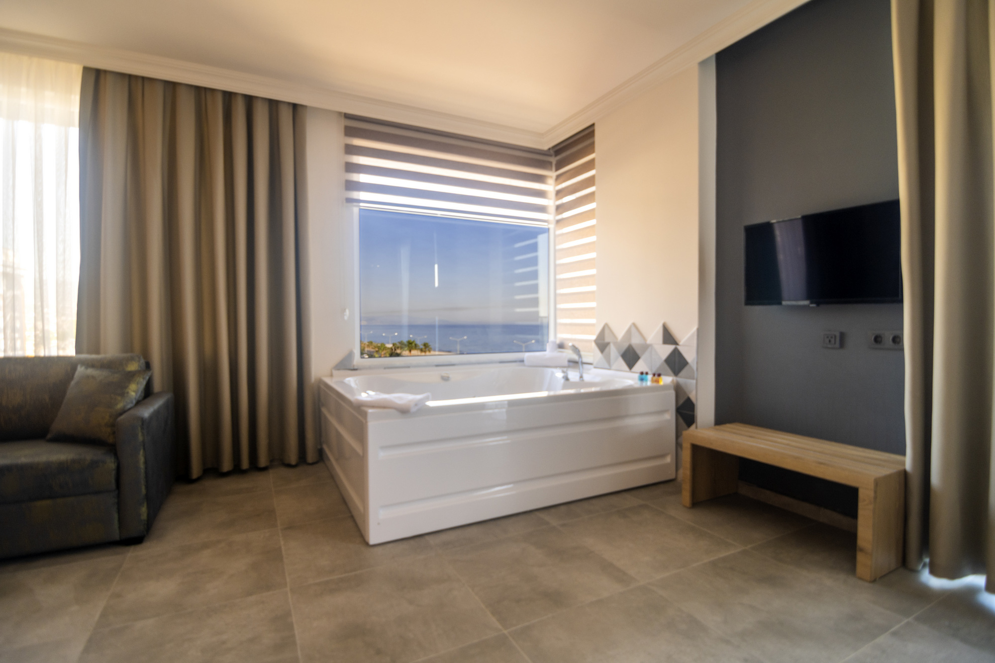 Grand Kolibri Prestige & Spa