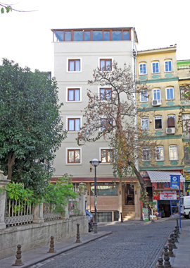 Aldem Hotel