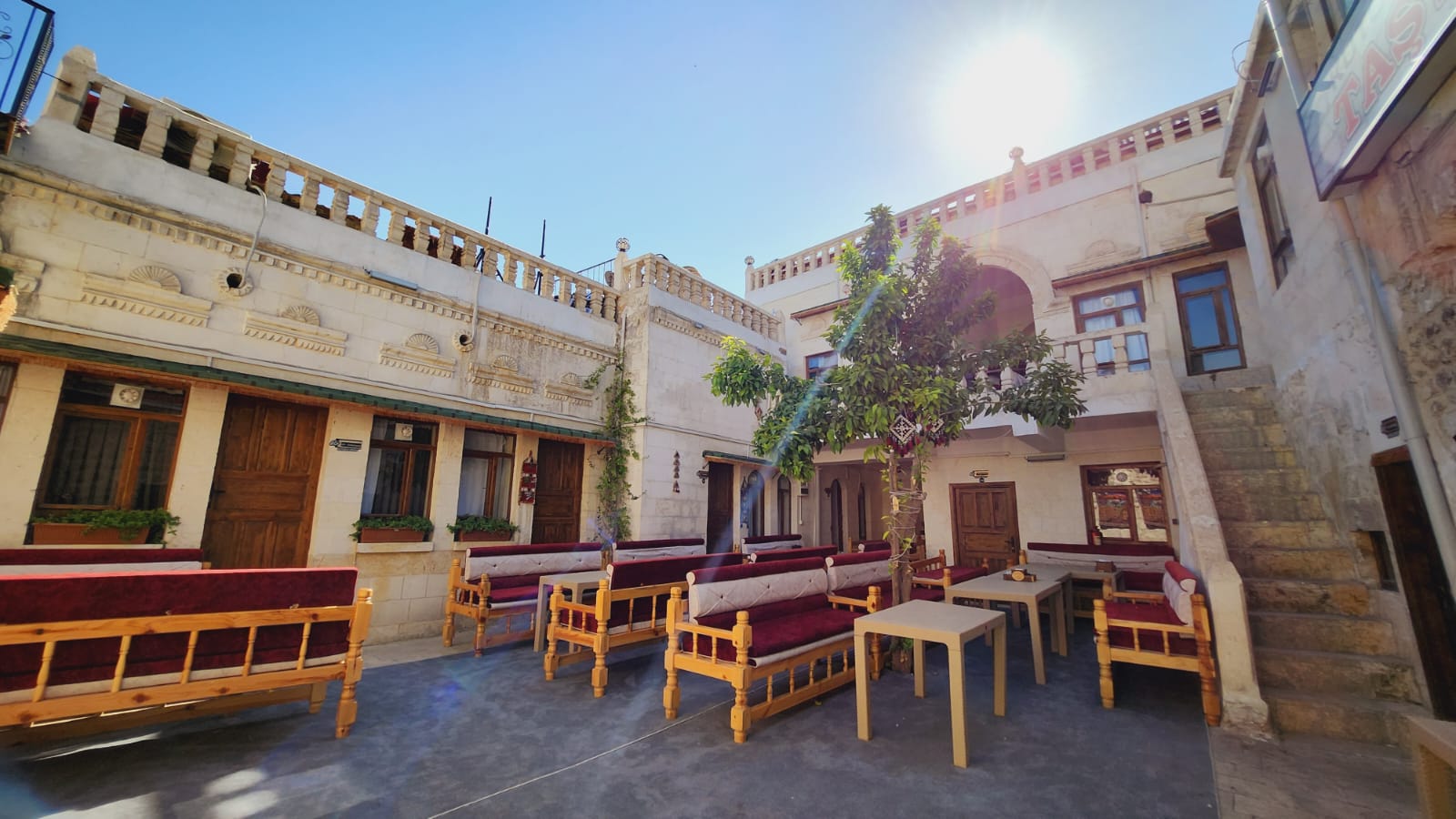 Taştepeler Konak