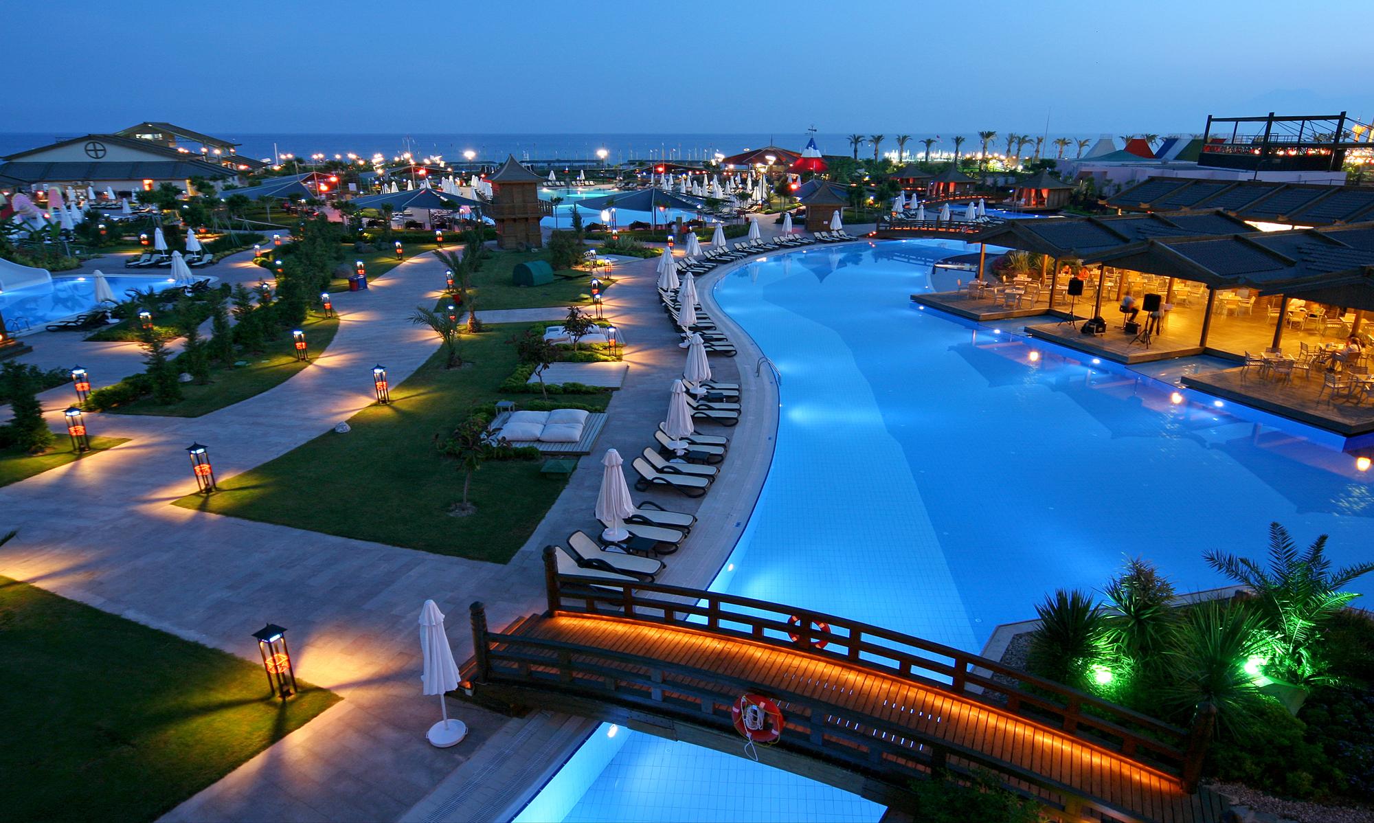 Limak Lara Deluxe Hotel & Resort