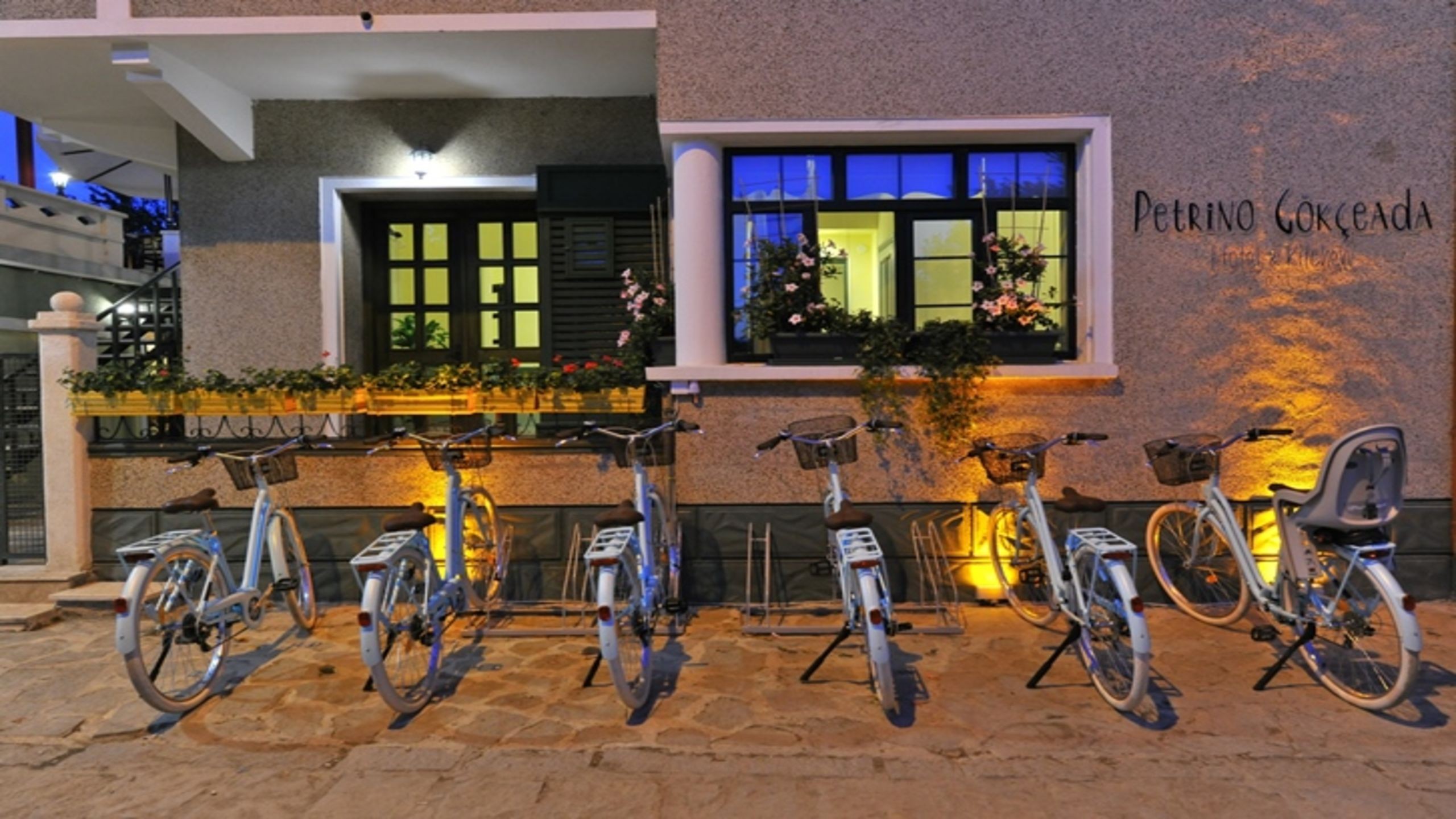 Petrino Gökçeada Hotel