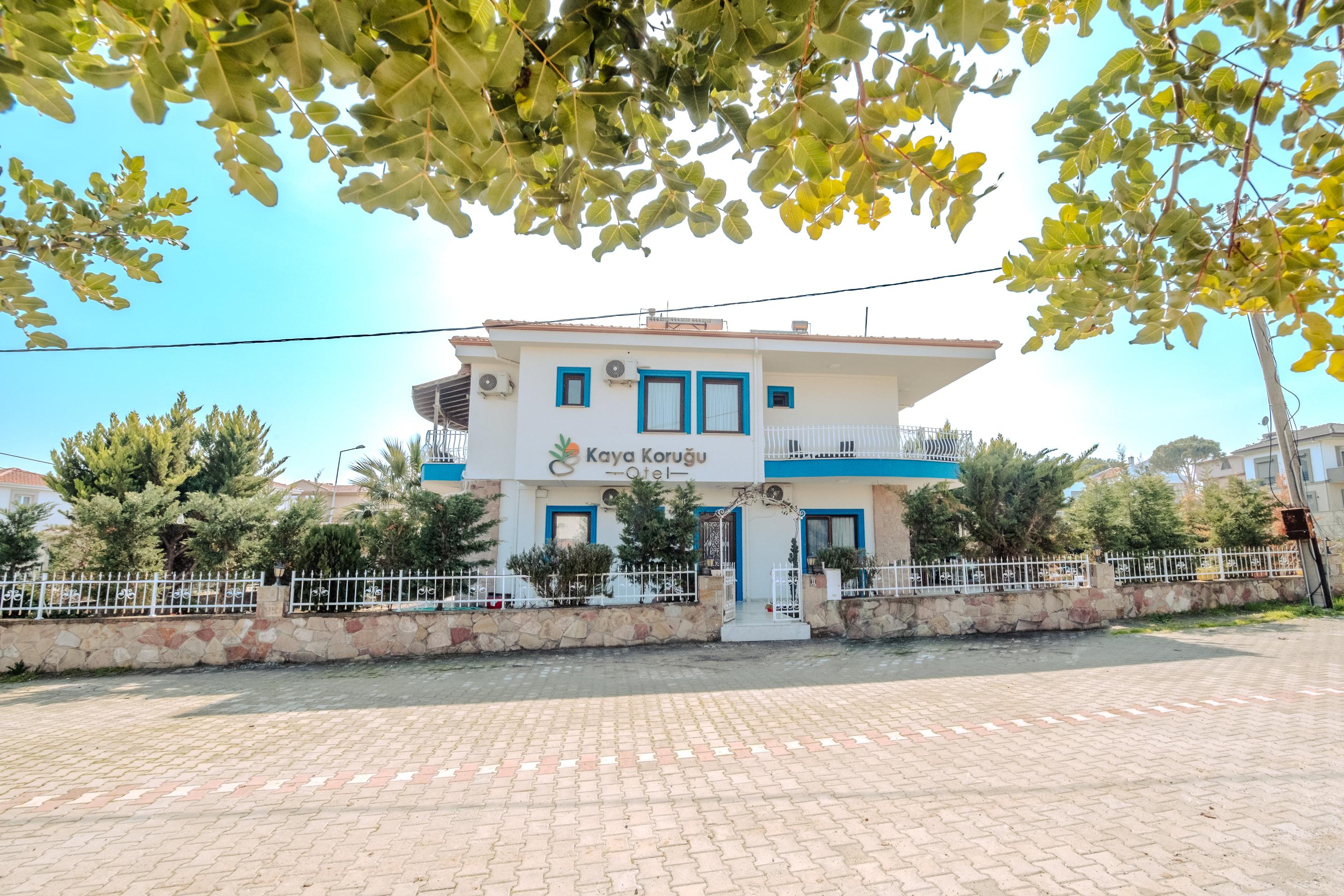 Kaya Koruğu Cunda