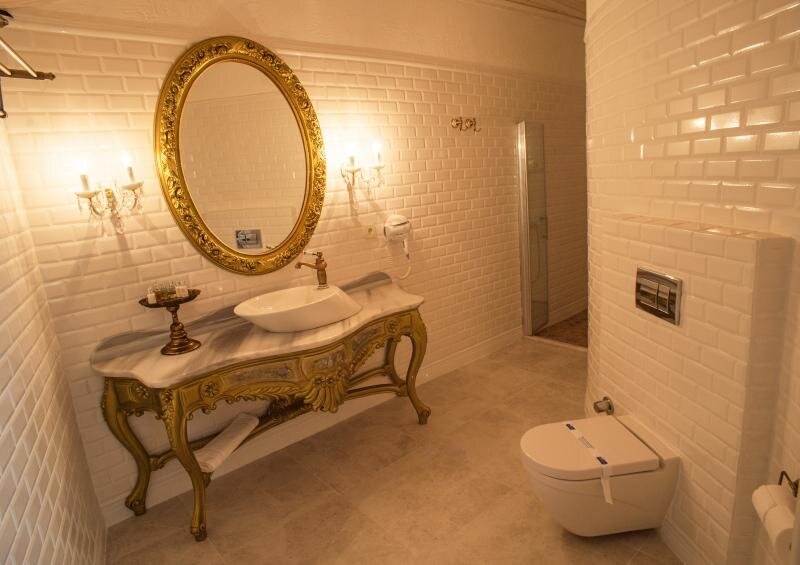 King Suite