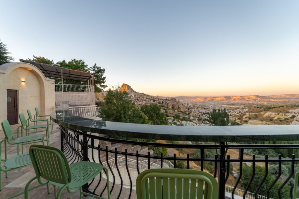 Uçhisar Kaya Hotel