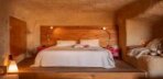 Deluxe Cave Room Görseli