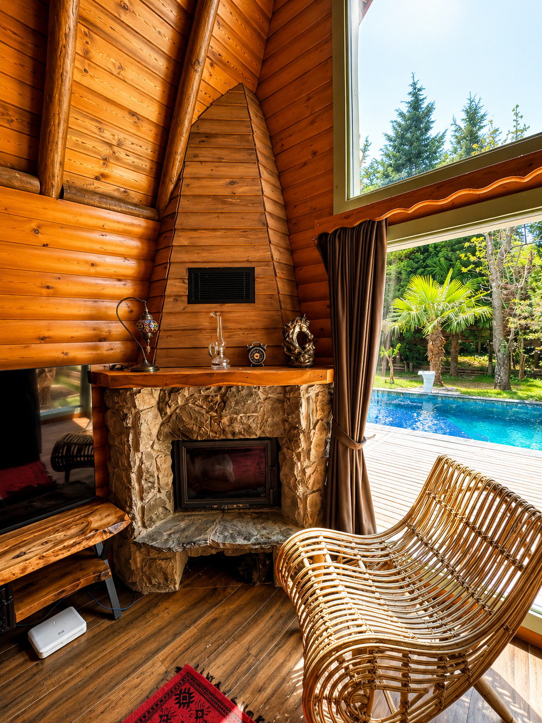 2+1 Bungalov ( Jakuzili,Isıtmalı Havuzlu,Şömineli)