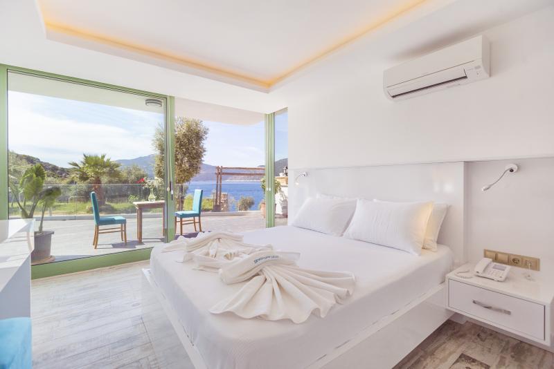 Green Beach Hotels