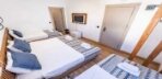 Standard Quadruple Room Görseli