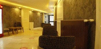 Parlak Otel · 37
