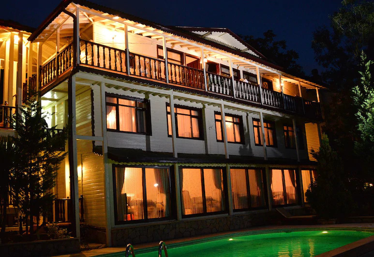 Alesta Butik Otel Ağva +16