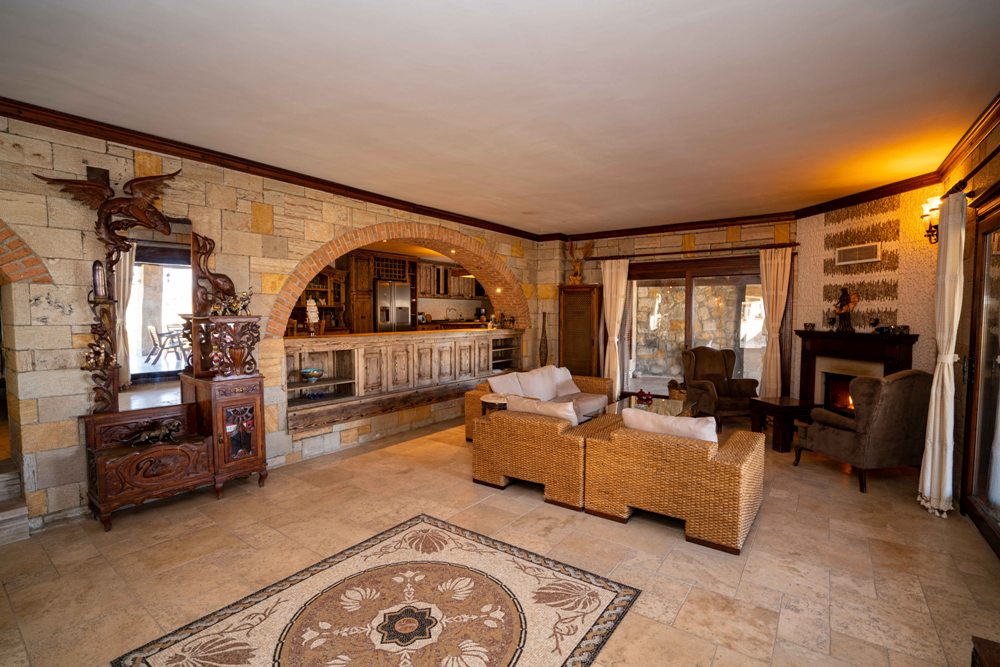 The Mira House