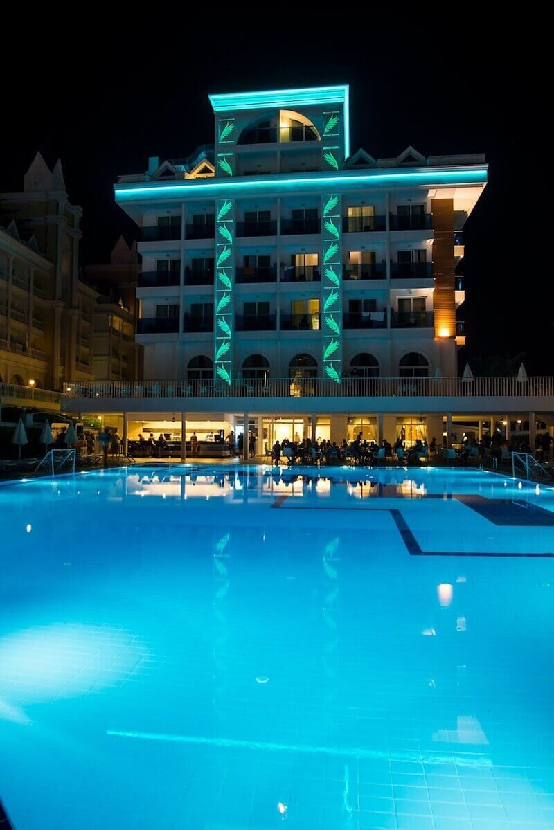 Side Palm World Resort & Spa