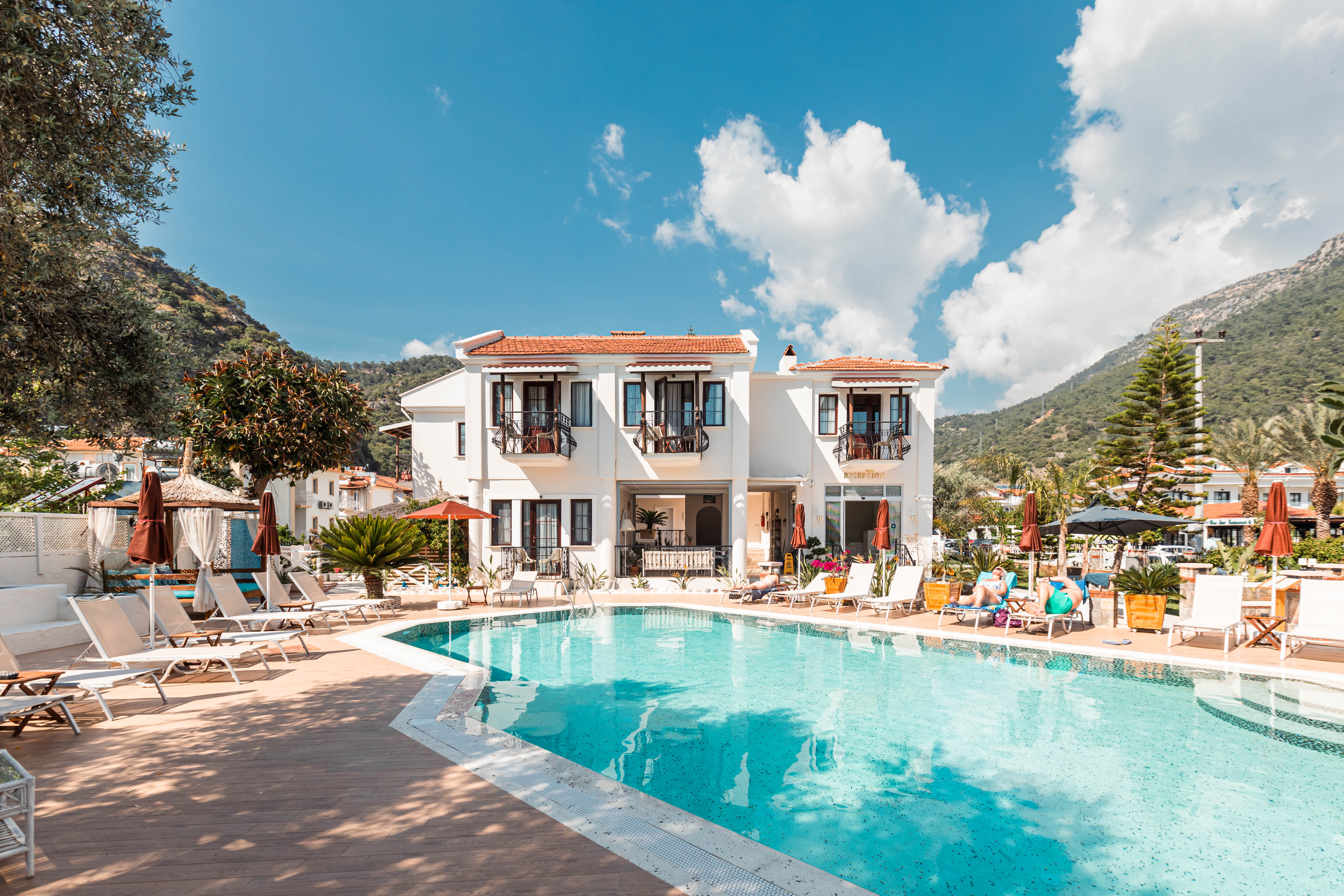Bronze Hotel Ölüdeniz