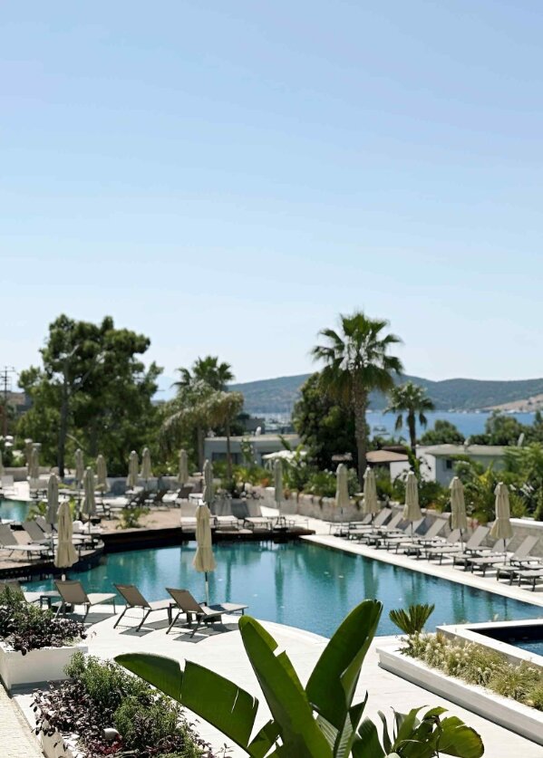 Ayaz Suites