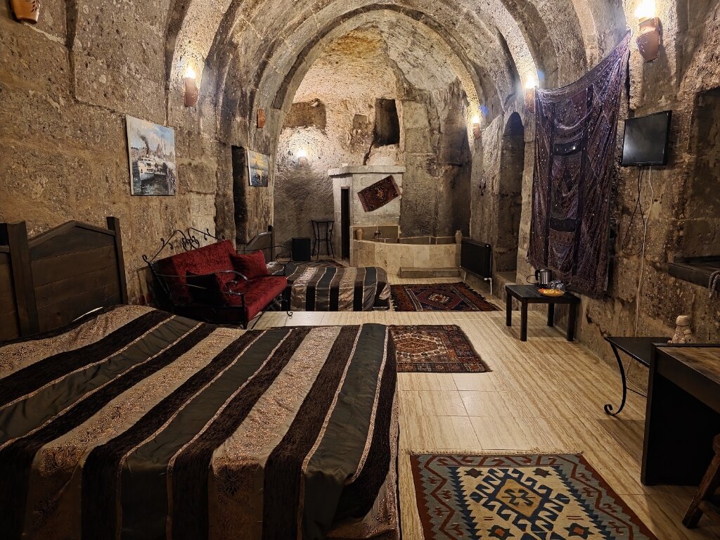 Kapadokya Ihlara Konakları and Caves · 377