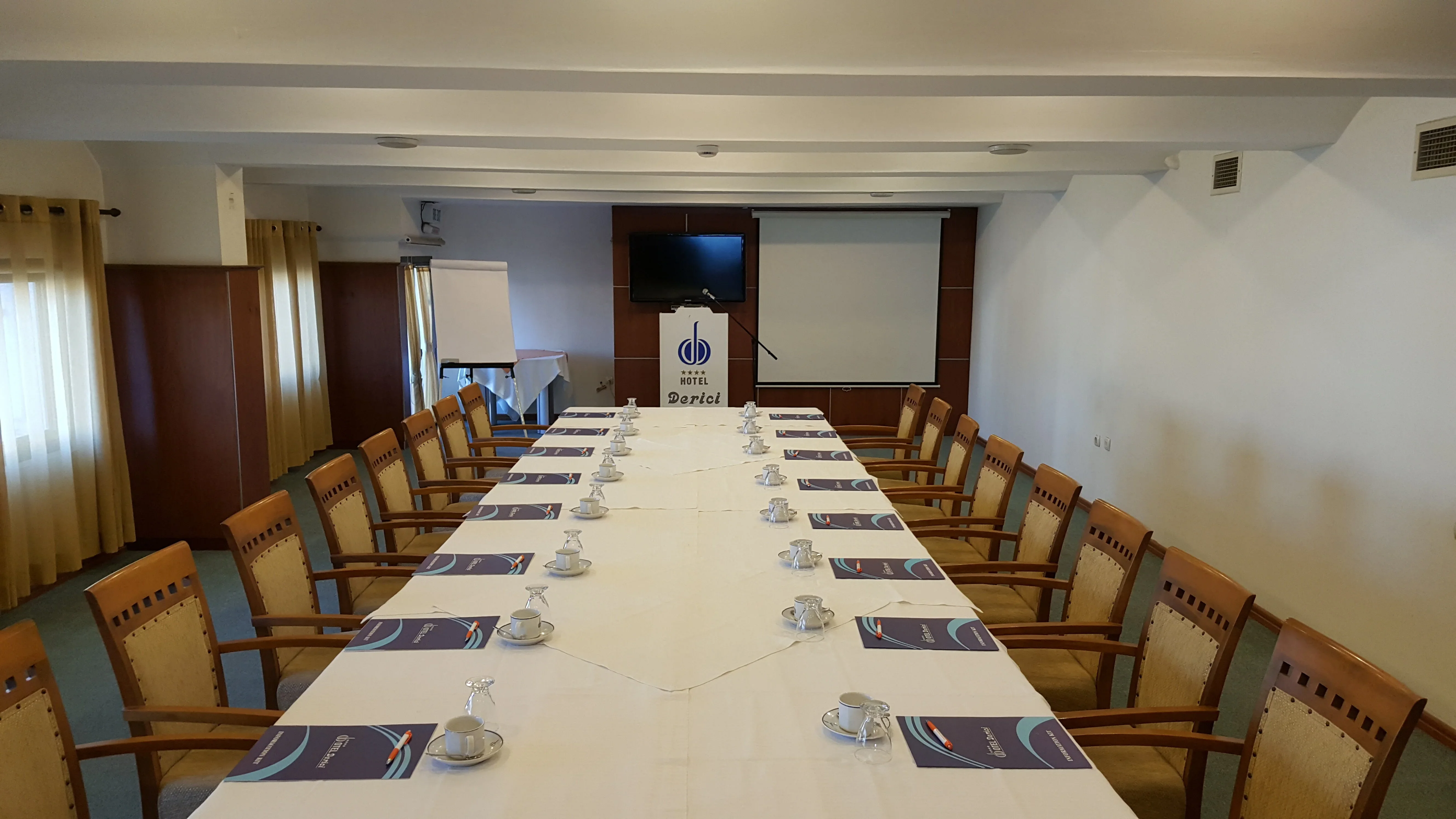 Derici Hotel Kuşadası · 17