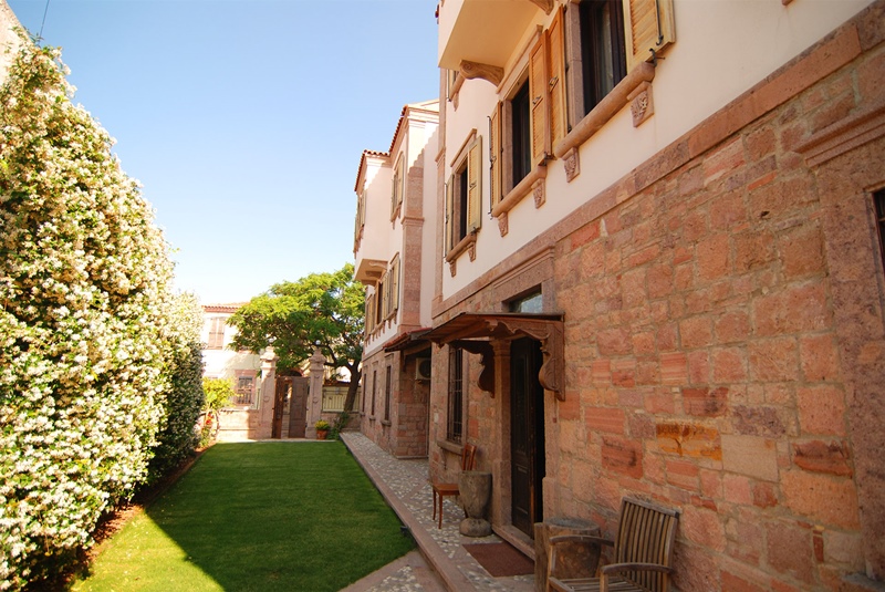 Cunda Taş Konak Otel