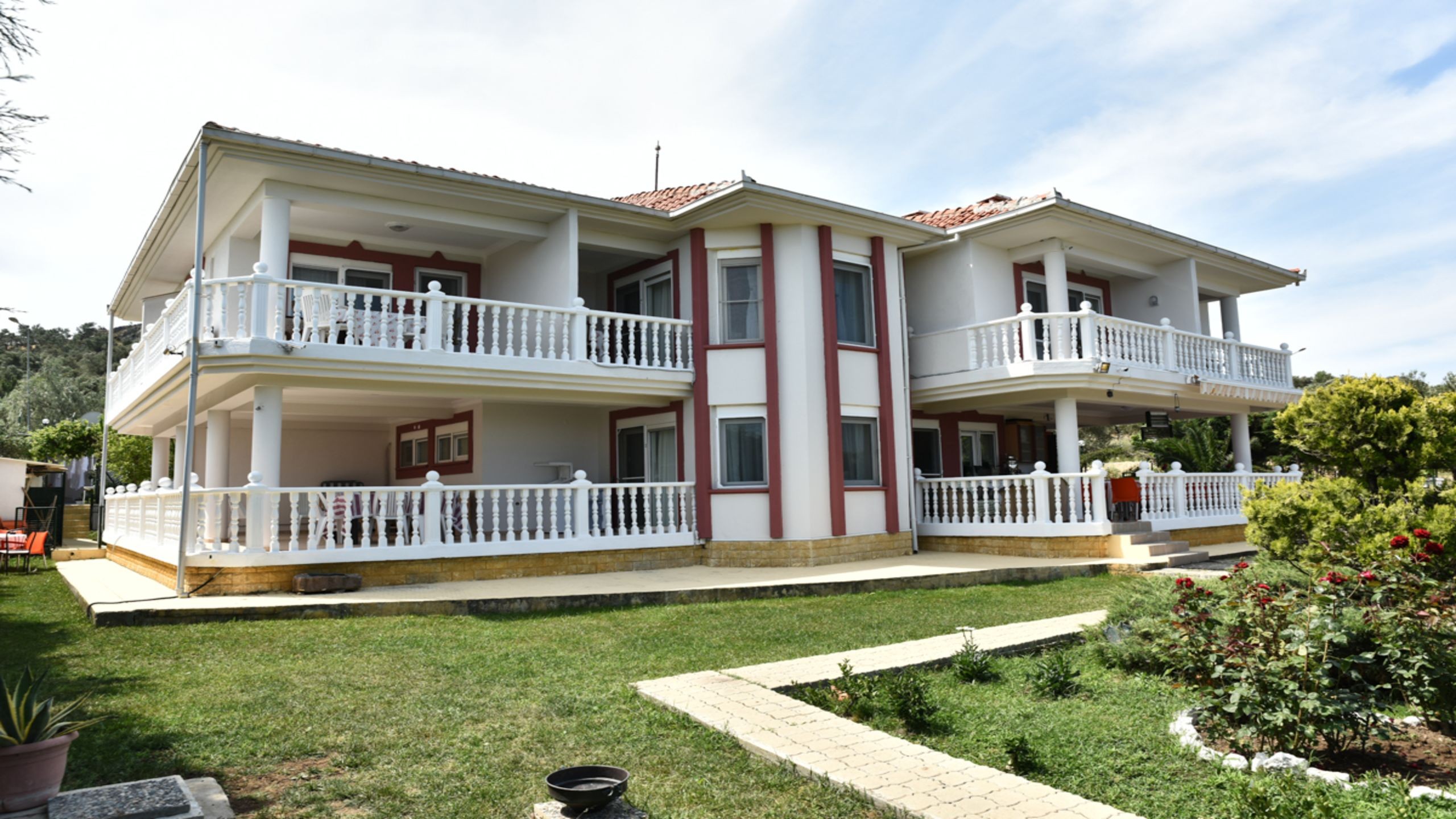 Cunda Aşiyan Butik Otel