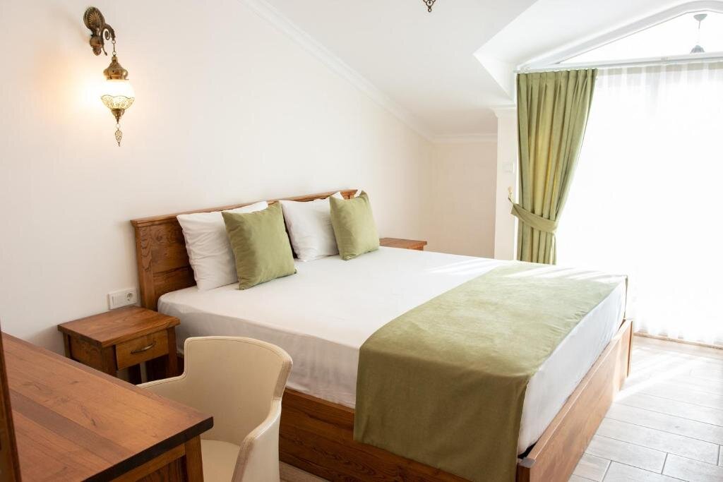 Infinity Ruby Hotel · 7