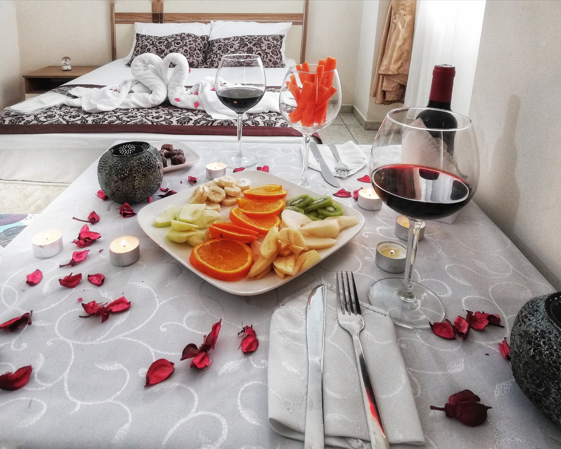 Yağız İndigo Blue Rezervasyon