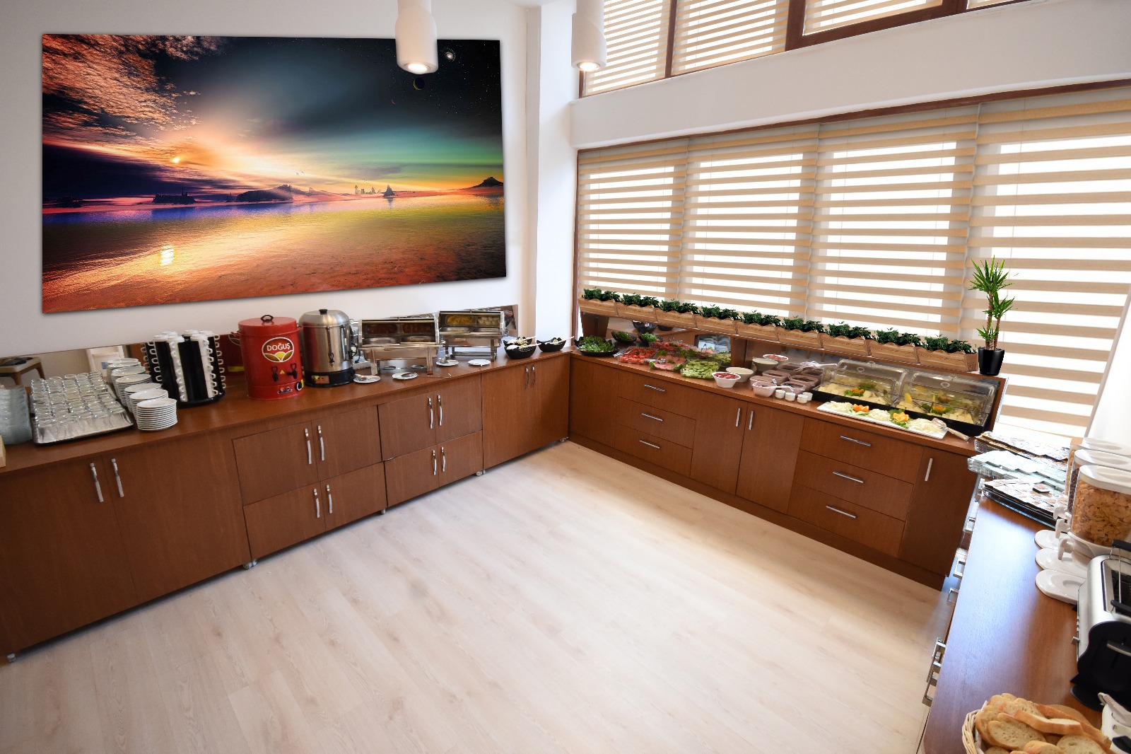 Parion House Hotel Restoran 6