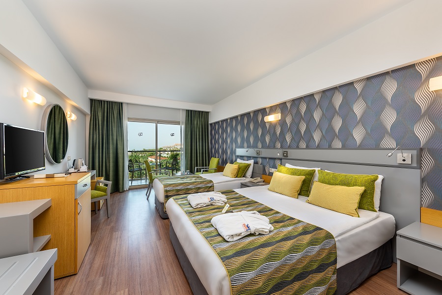 Sunis Kumköy Beach Resort Hotel & Spa Yandan  Deniz Manzaralı Standart Oda  