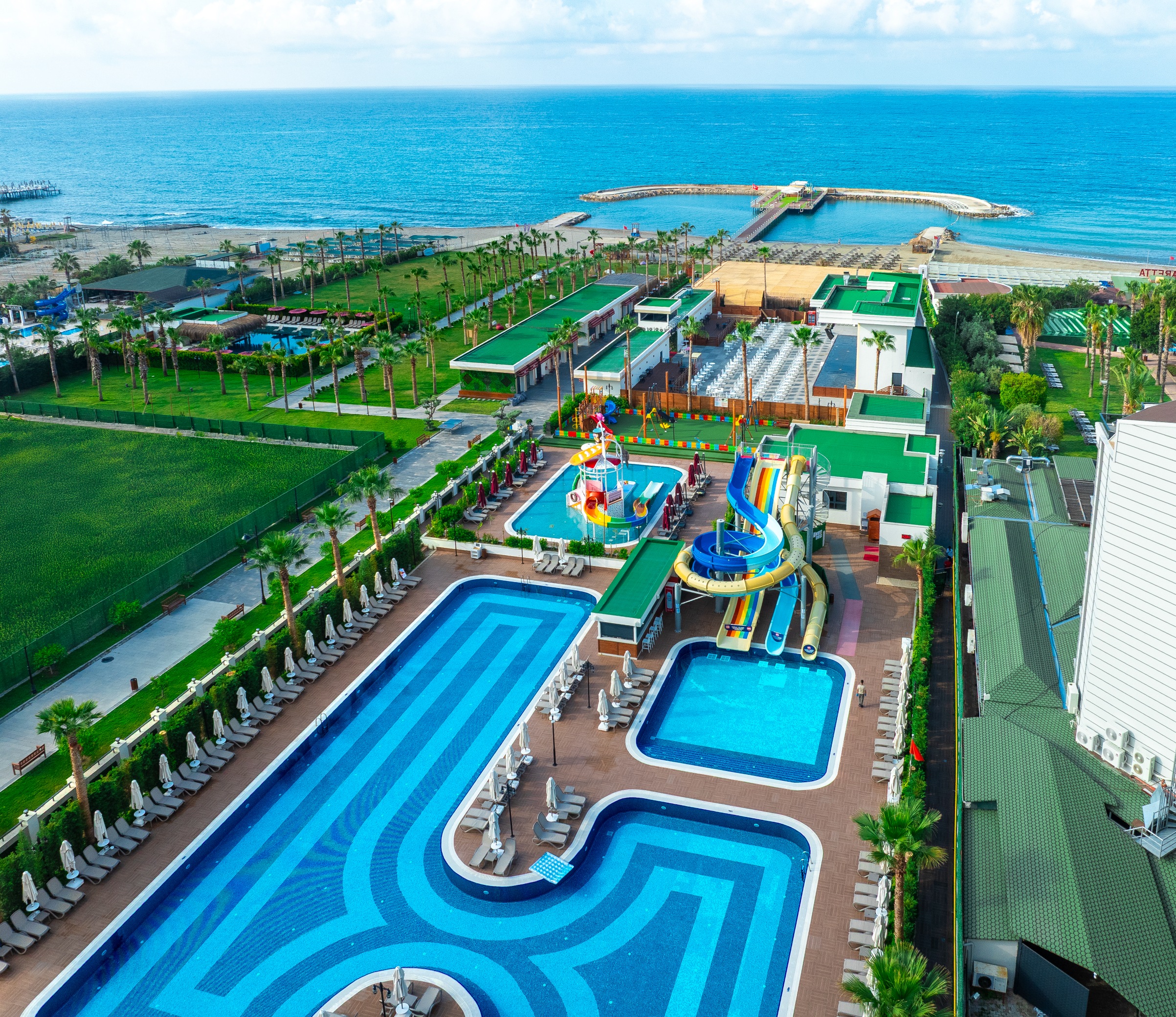 Serenity Queen Hotel
