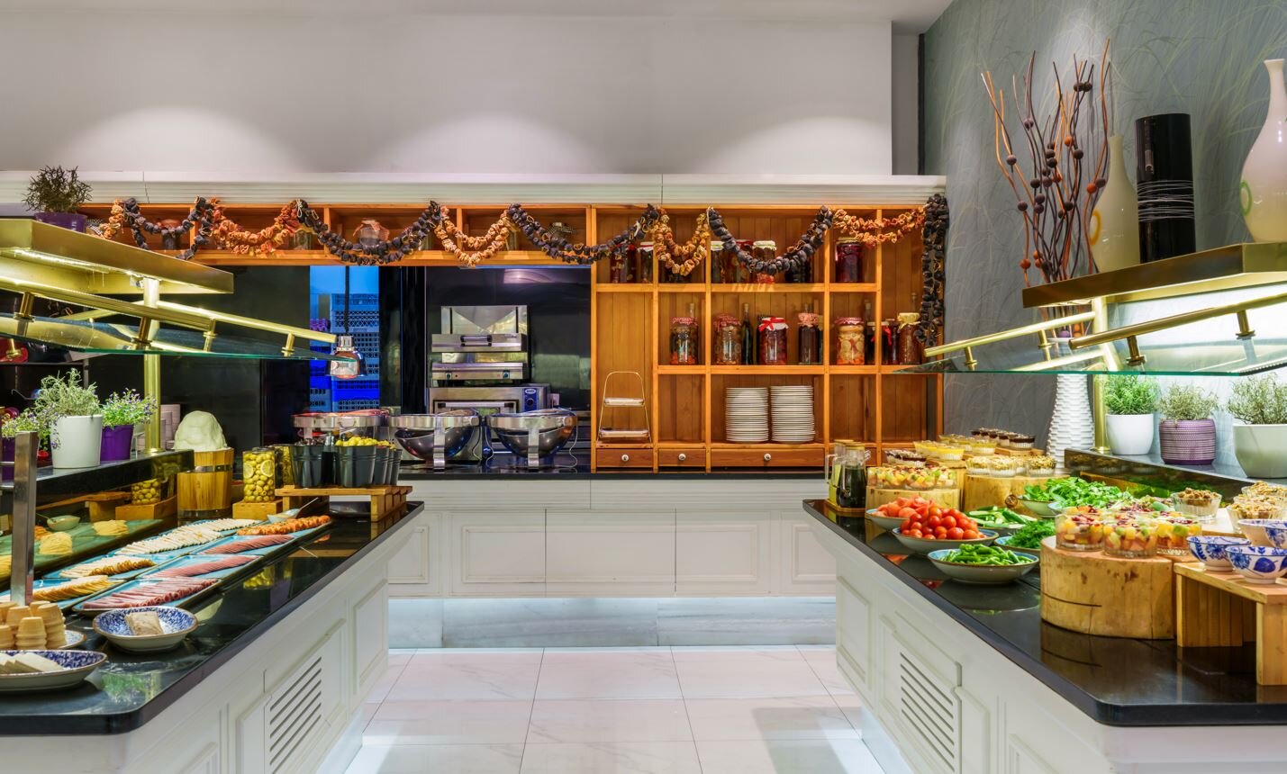 Kaya İstanbul Fair & Convention Hotel · 24