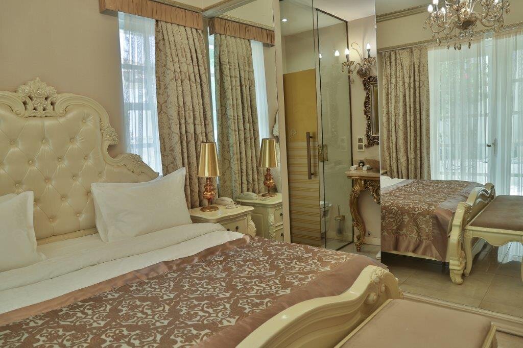 Elegance East Hotel galeri 8