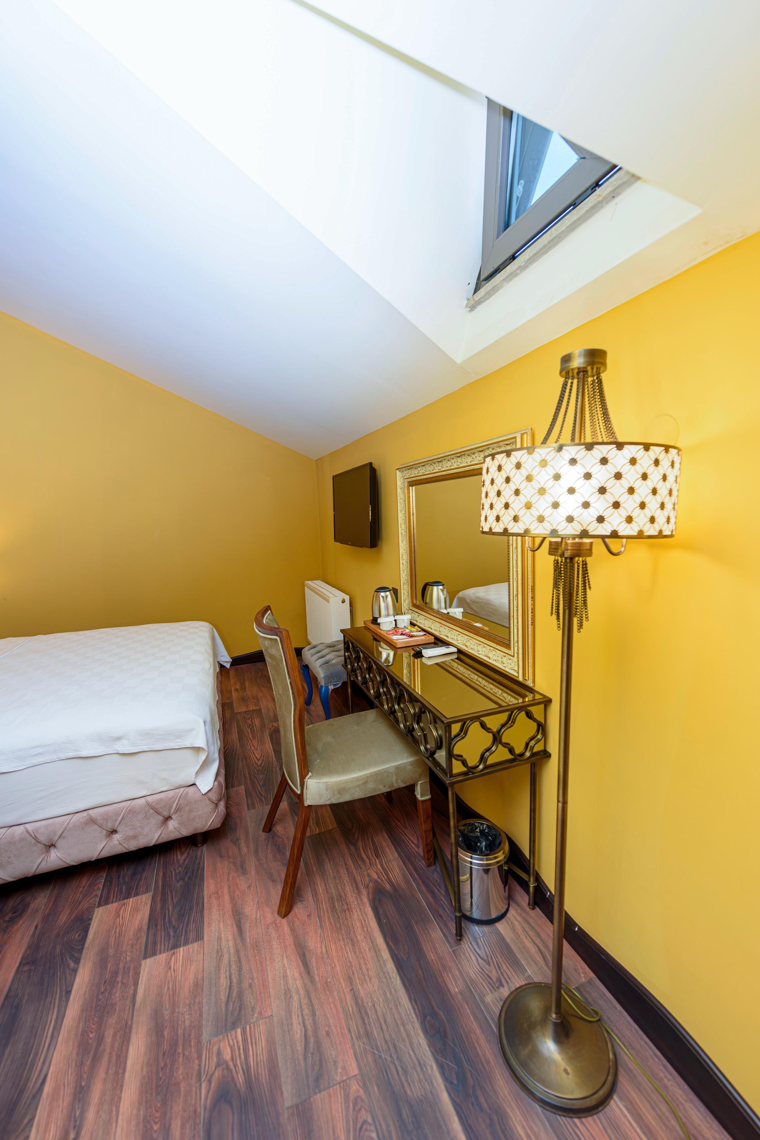 Tok Epik Hotel · 26