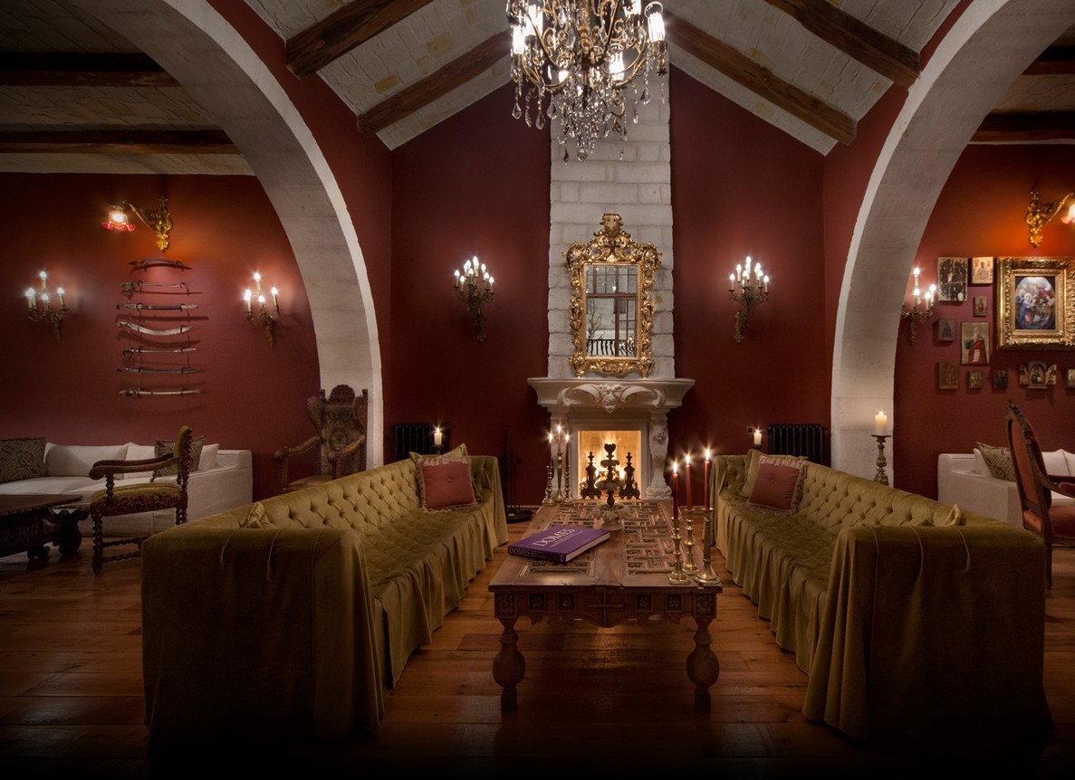 Sacred House Hotel