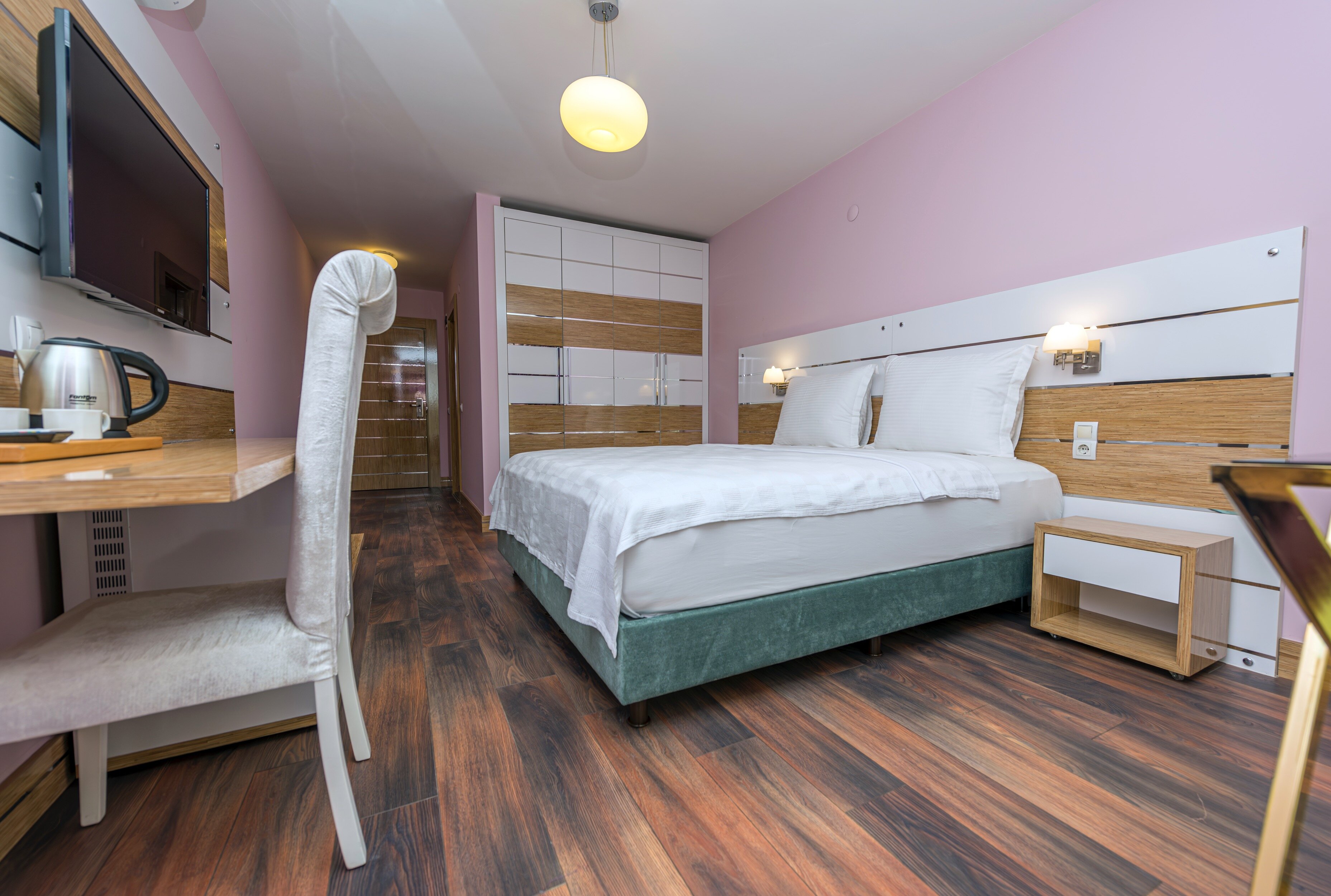 Tok Epik Hotel · 2