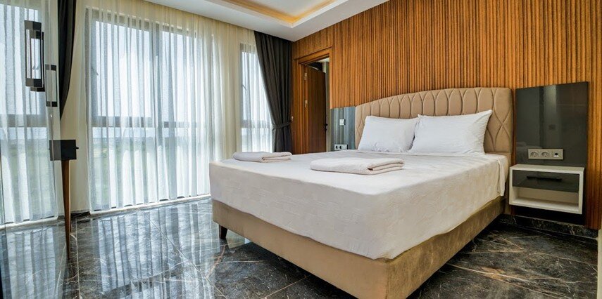 Standart Oda Havuz Manzaralı