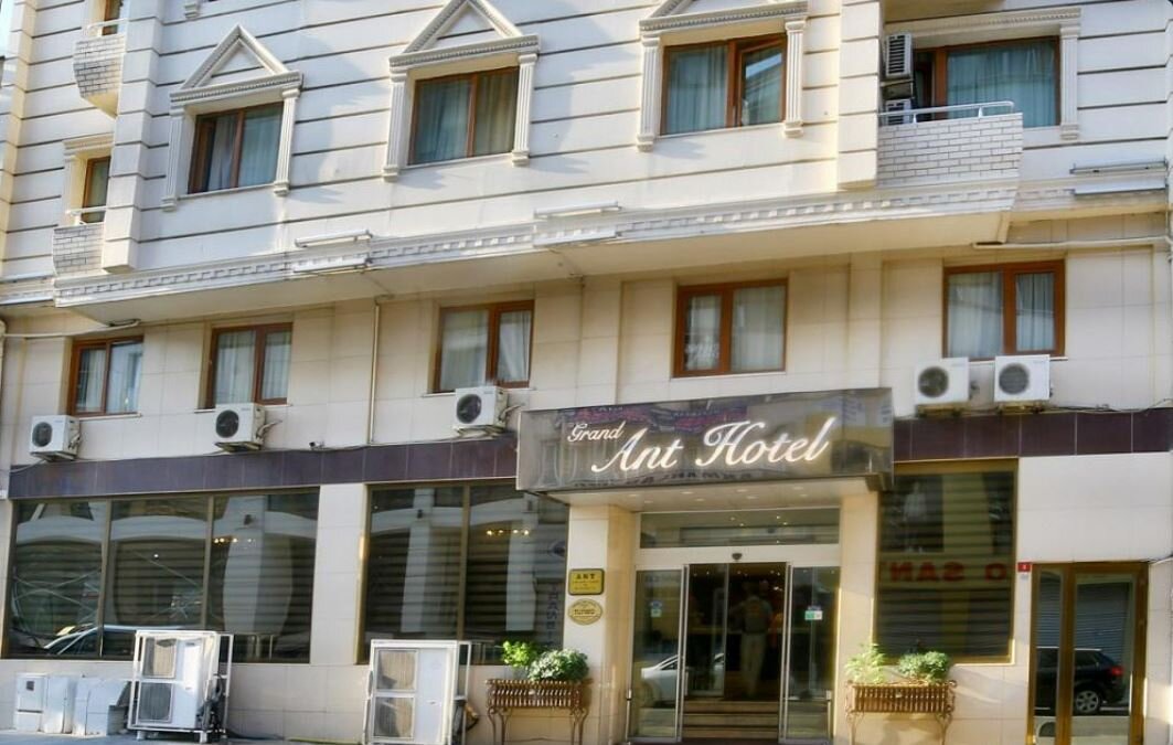 Grand Ant Hotel