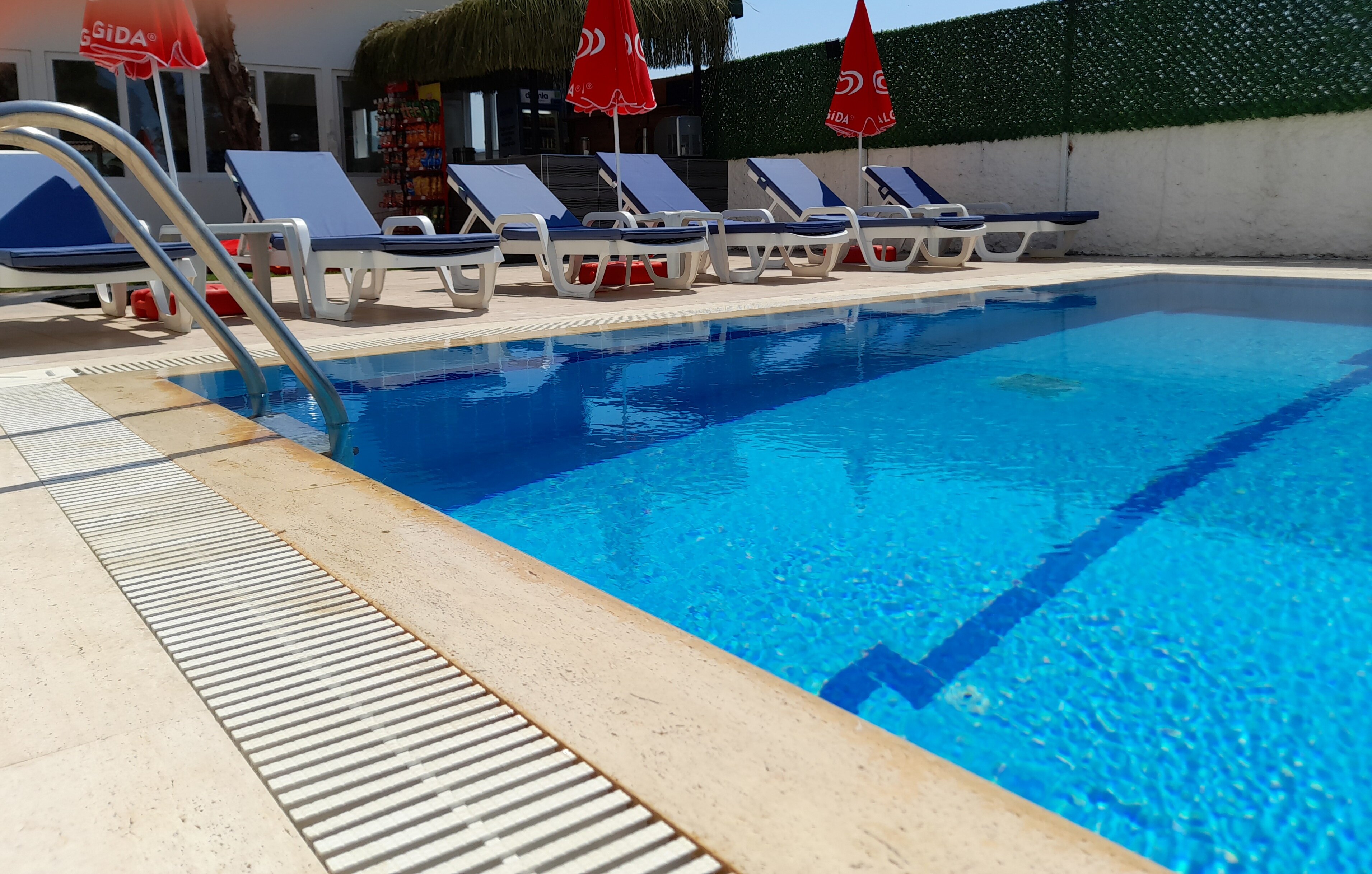 Infinity Ruby Hotel · 24