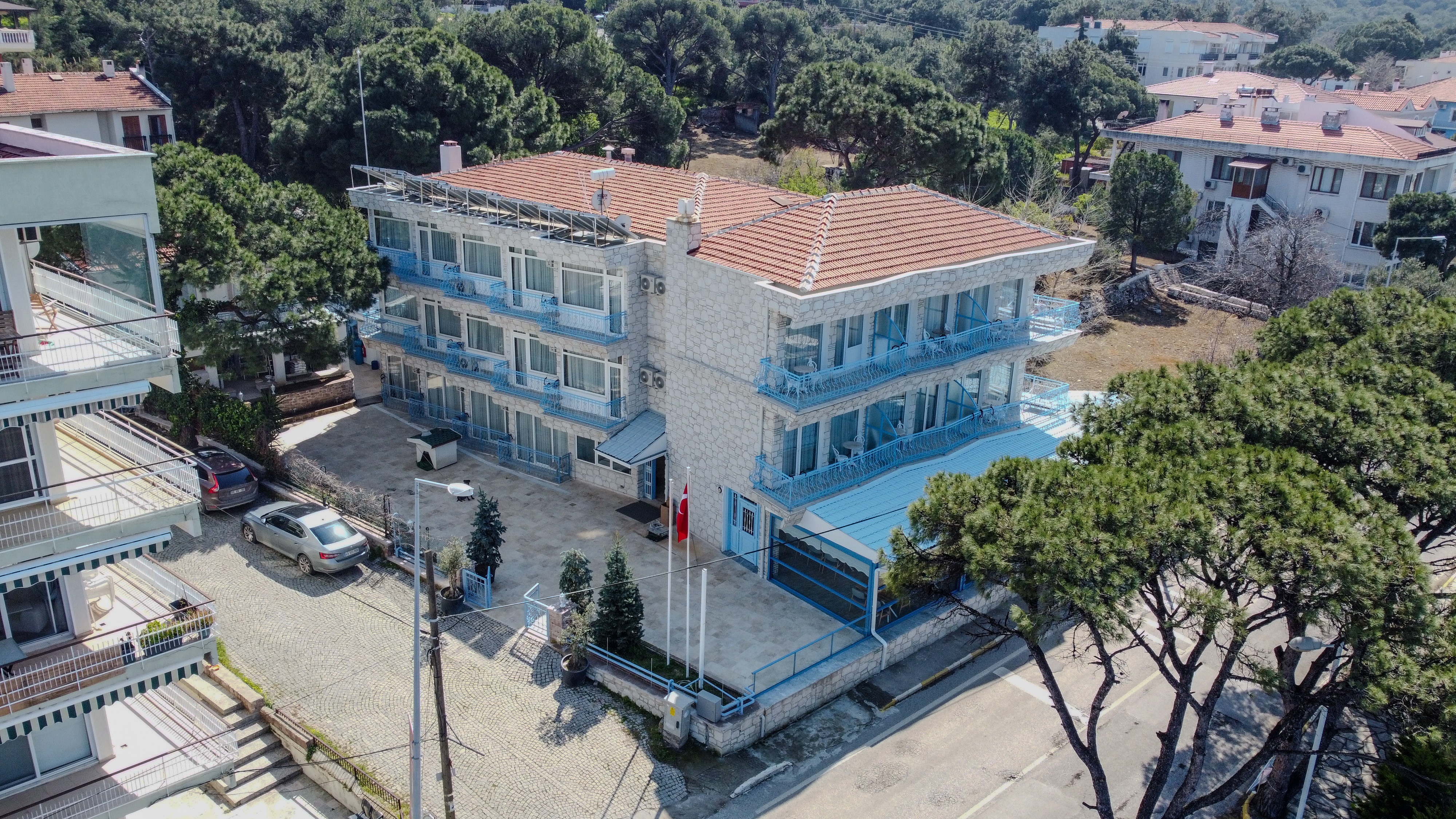 Ayvalık MaviÇAM OTEL
