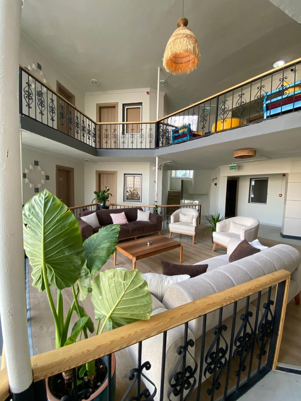 Deniz 61 Otel · 14