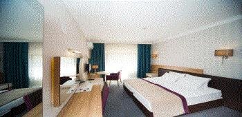 Spilos Hotel · 63